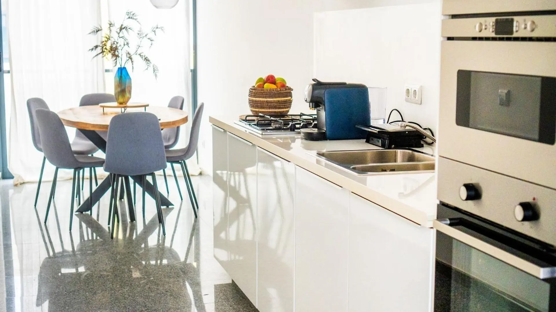 Morabezahome - Zaza Mindelo